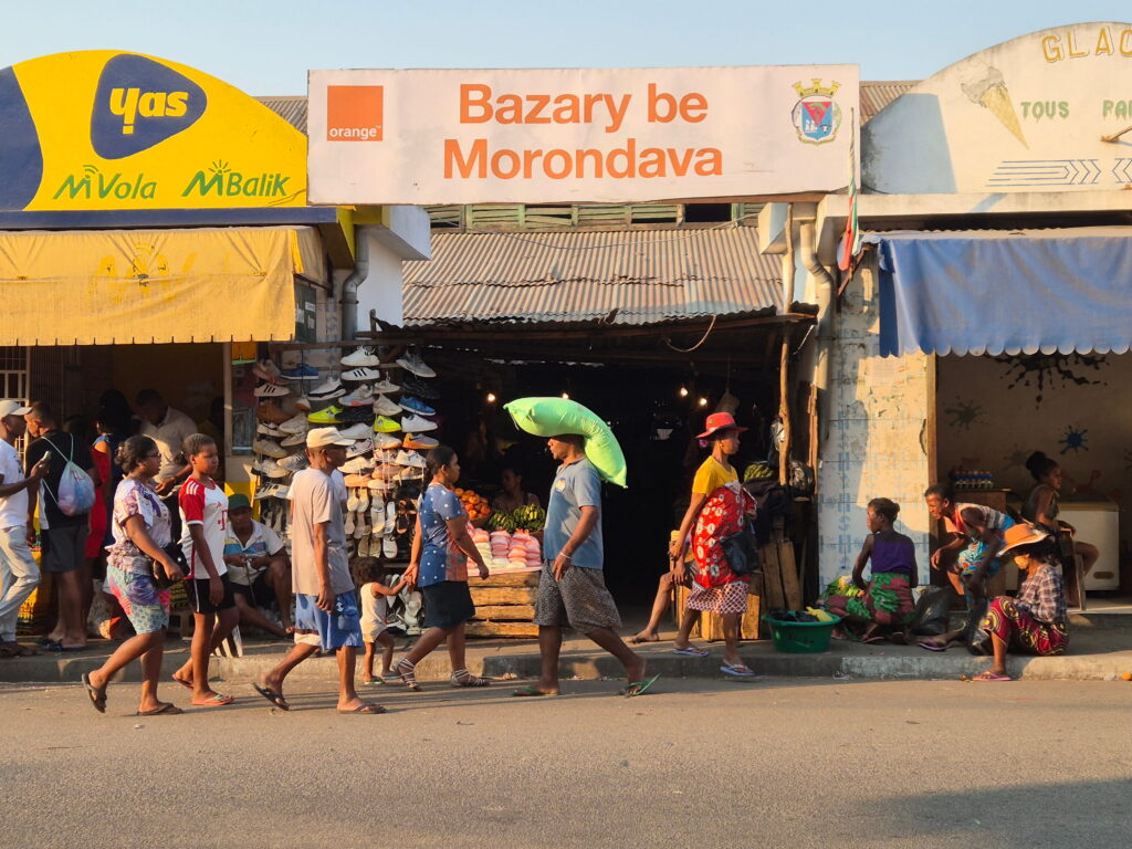 Morondava — Bazary Be Morondava
